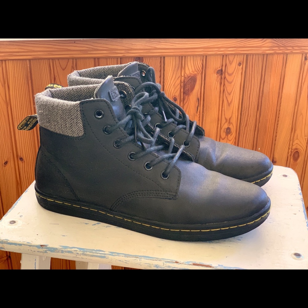Dr. Martens Maelly Padded Collar Boot
